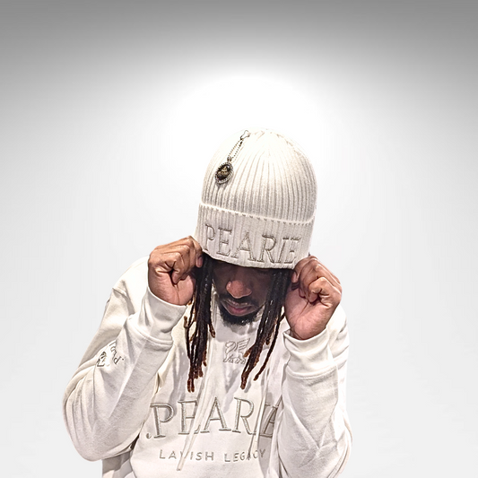 .PEARIE. KNIT BEANIE- WHITE/SILVER